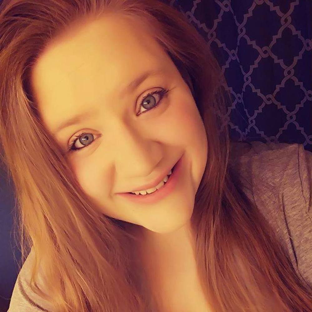 Meet your Posher, Rebecca